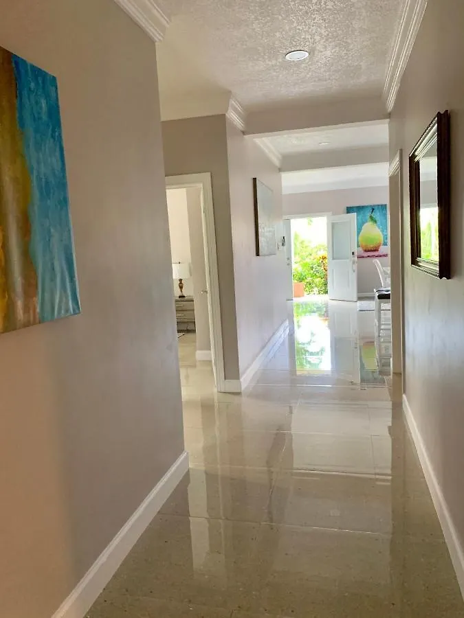אוצ'ו ריוס The Marina Villa De Sonja 0*, אוצ'ו ריוס